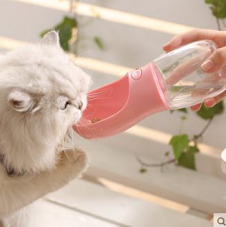 猫外出水壶狗狗便携式喂水喝水器宠物随身关爱杯子猫咪饮水杯外出（测试数据）